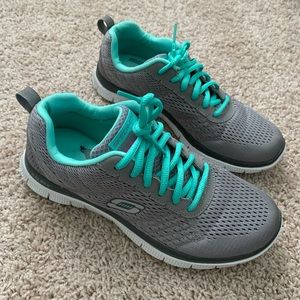 Skech-Knit, Flex Sole by Skechers